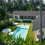 Modern And Stylish 3 Bedroom Villa